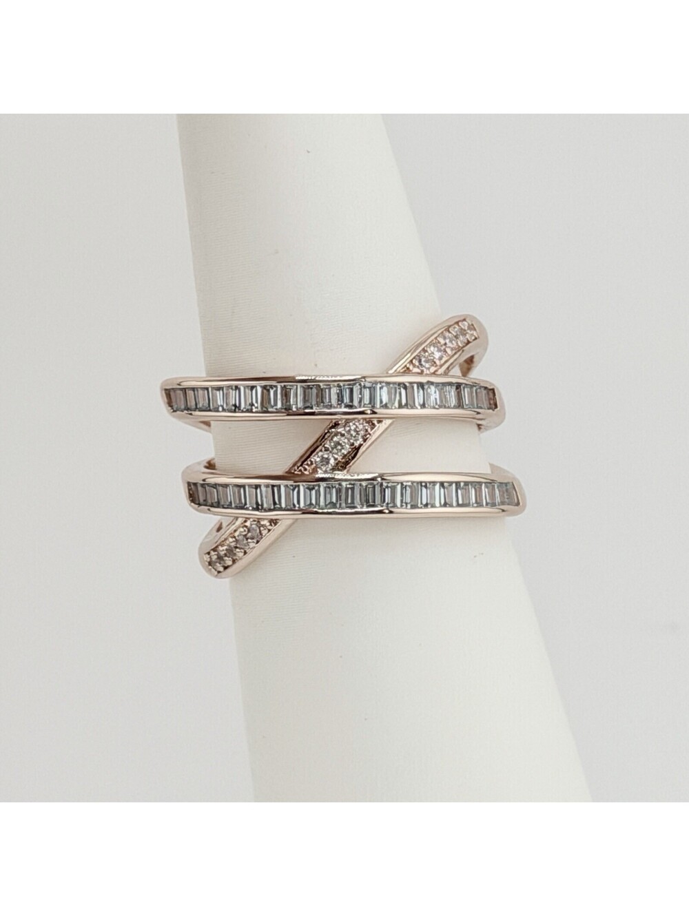 Bomb Party March 2026 Sz 7 "The Dahlia Ring" Aquamarine on Rose Gold